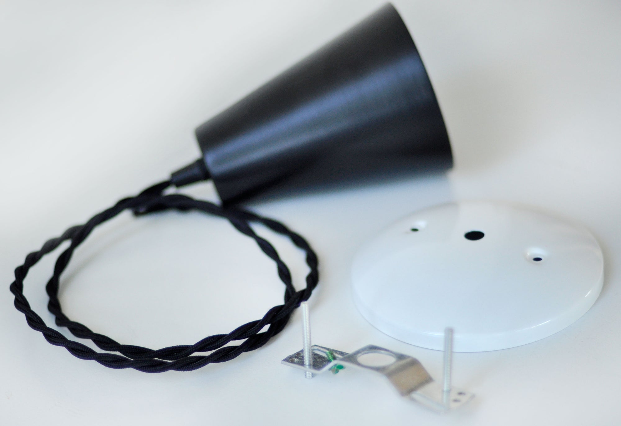 Pendant Light Kit- Black